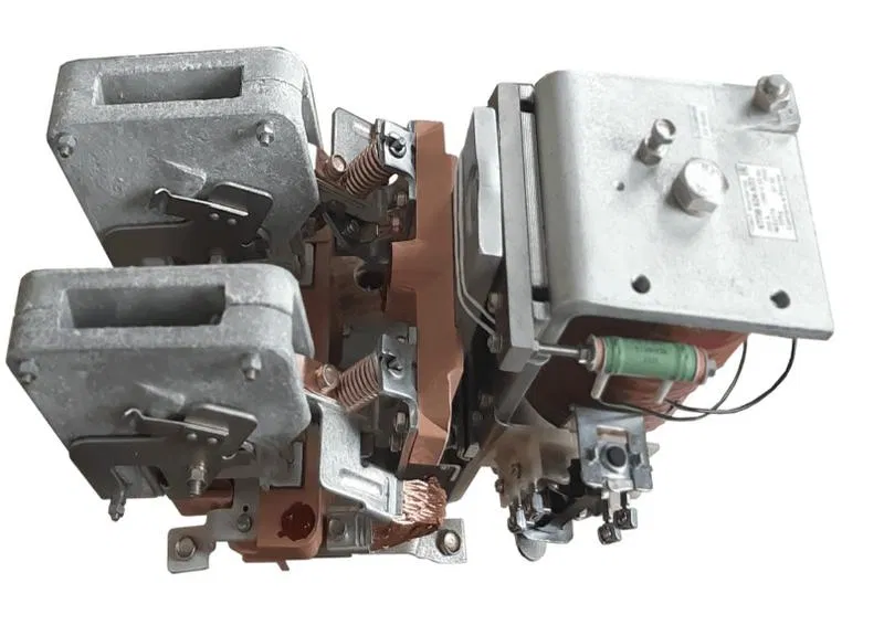 Контактор КТПВ-624 220В DC 2НО+1НЗ передн. присоед. продолжит. режим работы ЧЭАЗ A8119-80081338