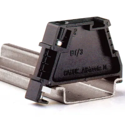 BT/3, торцевой упор (замена на UK-E) ZBT003 DKC