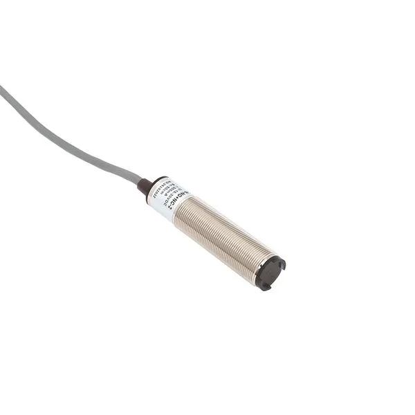 Оптический бесконтактный датчик PROXIS-3D-18-50-N-NO+NC-2 EKF