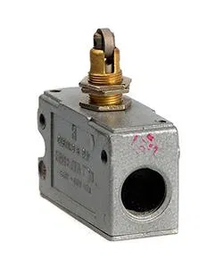 Микровыключатель МП 2104 У3 исп.01 IP00 толкатель с увеличенным ходом базовый винт Электротехник ET006844