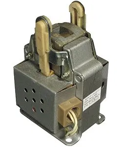 Электромагнит ЭМ44-37-1321-20 У3 220В тянуще-толкающее исп.ПВ 100% IP20 с гибкими выводами Электротехник ET012011