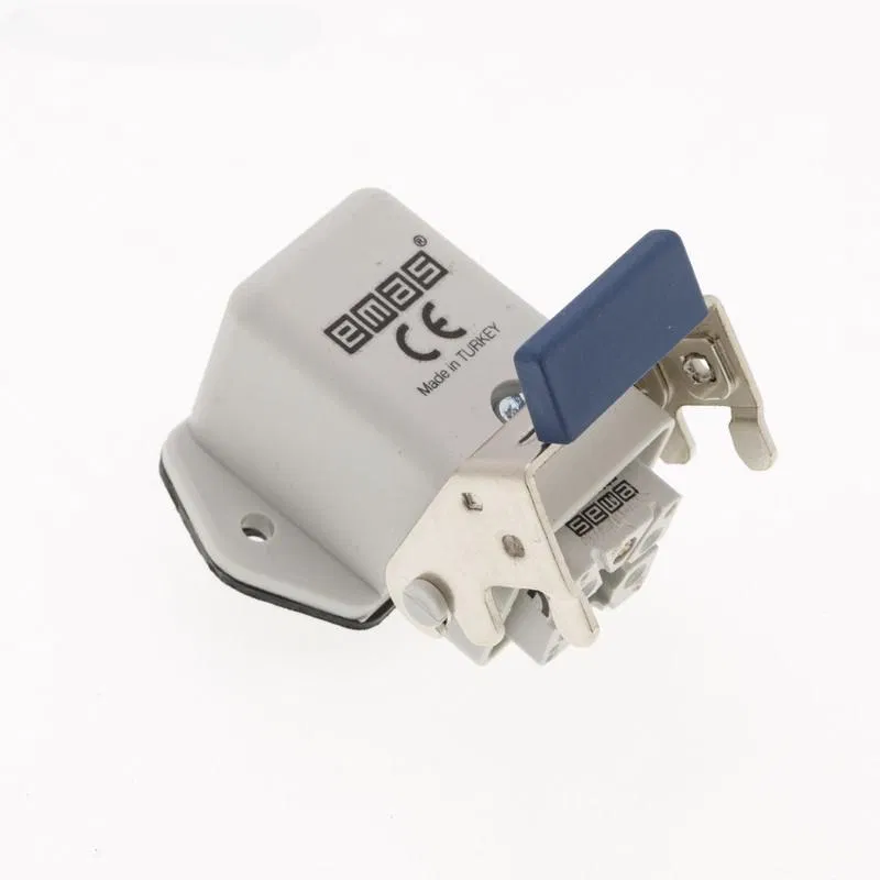 Штепсель наклонный EMAS EBP05PE46