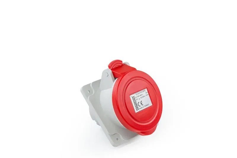 Корпус наклонный с гнездом стандарт CEE 4х16А (3P+E) 400В EMAS ECE416V5PE