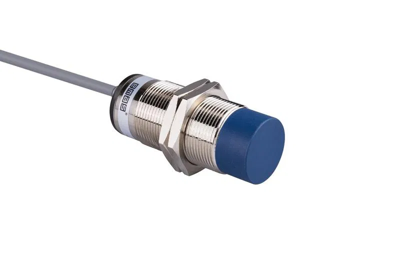 Переключатель емкостной безконтактный IP65 30мм EMAS SCM30NM1OC2