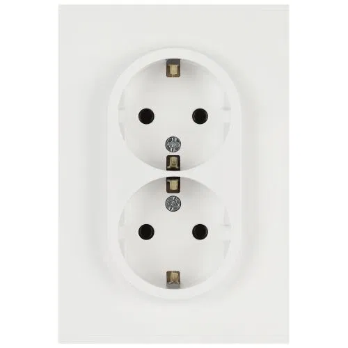 Розетка 2-м СП Arktik 16А IP20 250В с заземл. со шторками бел. матов. Эра Б0070461