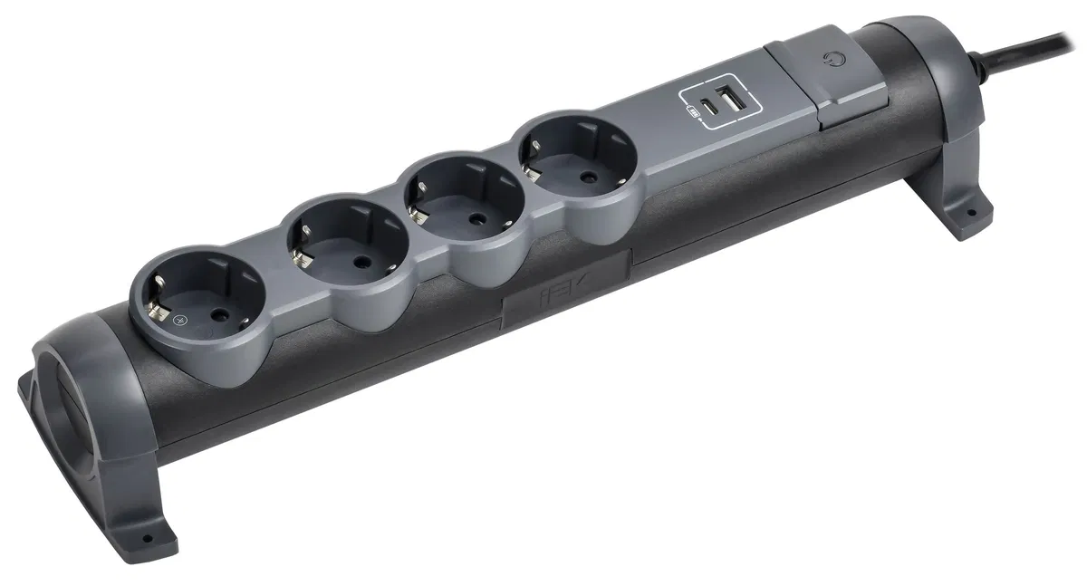 COMFORT Удлинитель У04К 4 места 2P+PE 1,5м 3х1,5мм2 16А USB A+C 20Вт черный IEK 694616