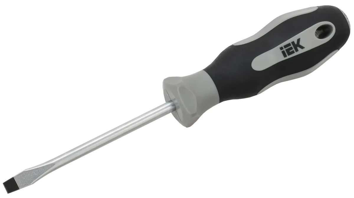 ARMATOOL Отвертка SL6,5х100 Т2 IEK A2L5-SC10-T2-SL-65-100
