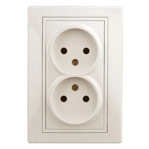 Розетка 2-м СП Plano 1-204-02 16А IP20 250В 2х2P сл. кость Intro Б0053905