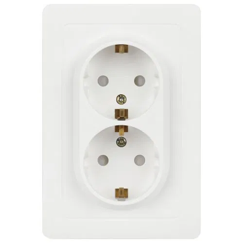 Розетка 2-м СП Style 7-208-01 16А 250В IP20 2х2P+E Schuko с заземл. защ. шторки бел. Intro Б0060625