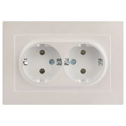 Розетка 2-м СП Accent 6-205-06 16А IP20 250В 2P+E Schuko AL/CU перламутр. Intro Б0063495