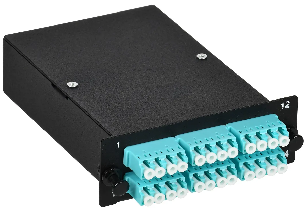 ITK Кассета для кросса ST OM3 MTP male 6хLC-quad (24 ОВ)