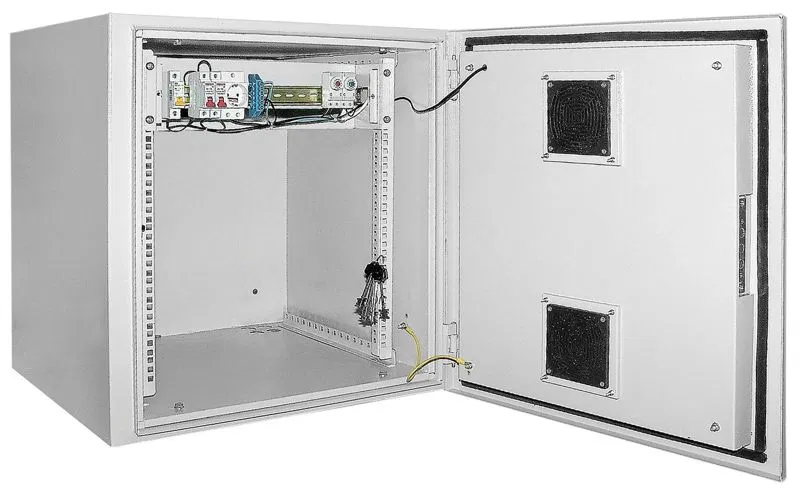 ITK Шкаф уличный навесной 19" LINEA O 12U 650х600мм IP55 металлическая дверь серый LO35-12U66-M55