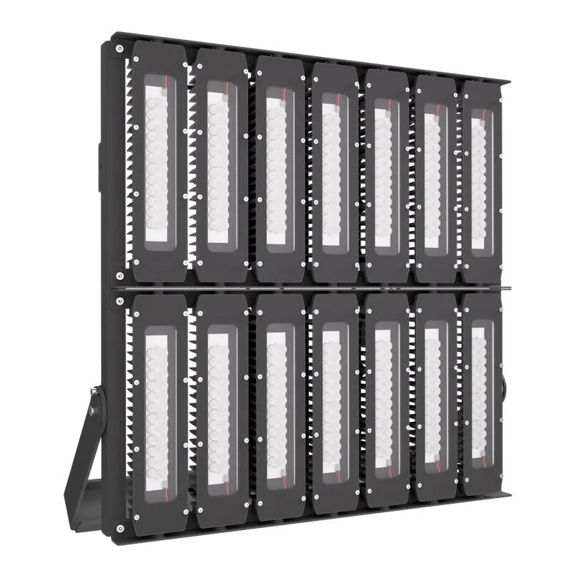 Прожектор светодиодный LAD LED R700-14-PC-10-750-D48-1400L1 ST 1400Вт IP67 5000К 230В CRI70 КСС типа "К" крепление на лире ЛАДзавод LADR714PC10750D481400L1ST ЛАДзавод светотехники