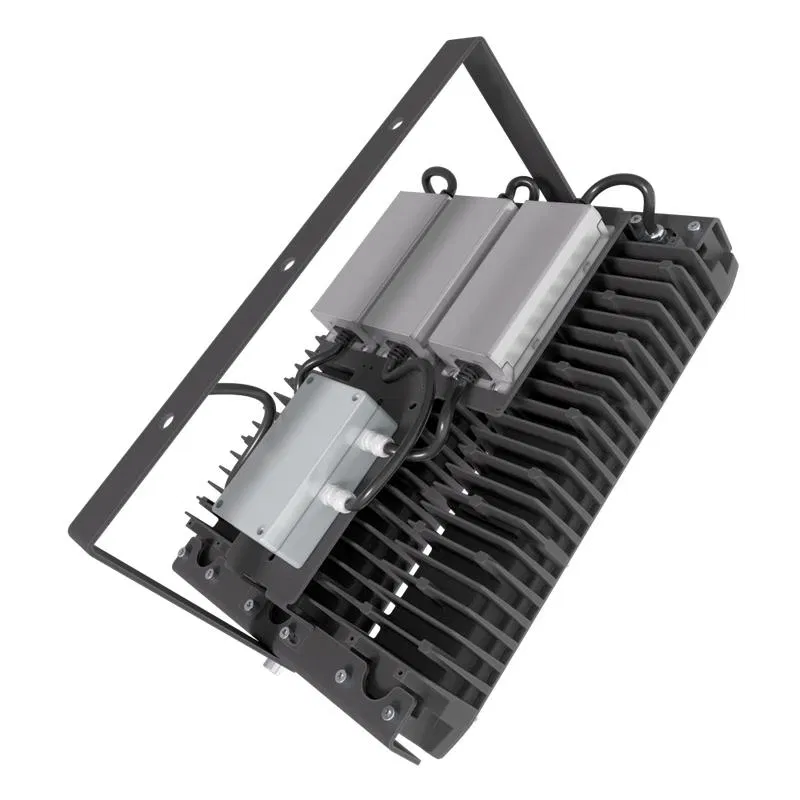 Прожектор светодиодный LAD LED R700-3-PC-120-750-D48-300L1 ST 300Вт IP67 5000К 230В CRI70 КСС типа "Д" крепление на лире ЛАДзавод LADR73PCLS750D48300L1ST ЛАДзавод светотехники