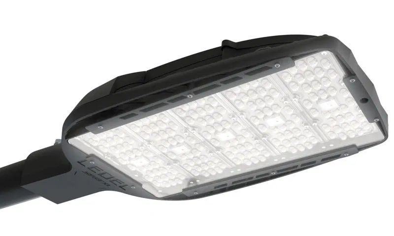 Светильник светодиодный Street X1 Pro/250/Ш8М/740/К5/05/MT-КМ/К/230AC IP66 RAL7015 SG LEDEL XP250-8412-425-1281