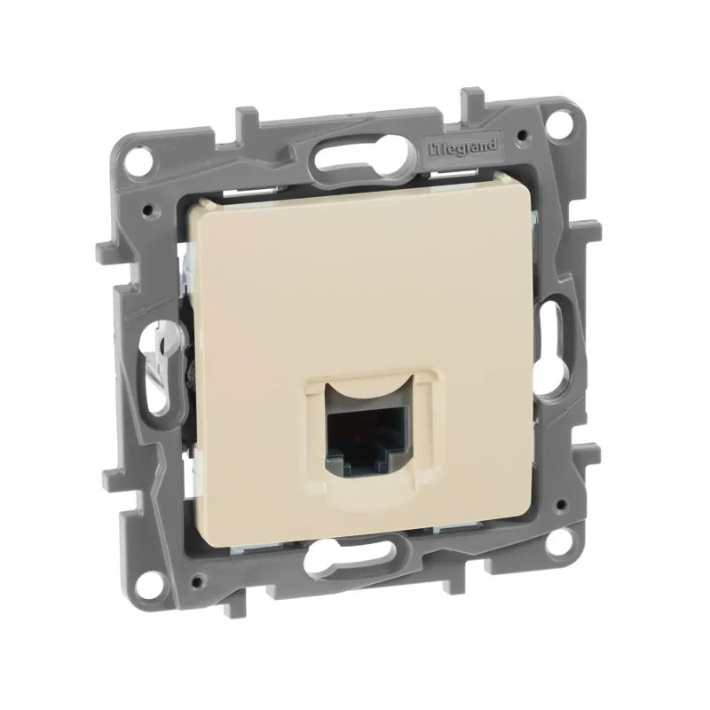 Розетка компьютерная 1-м СП Etika RJ45 кат.5E UTP механизм сл. кость IEK 672341 Legrand (группа IEK)