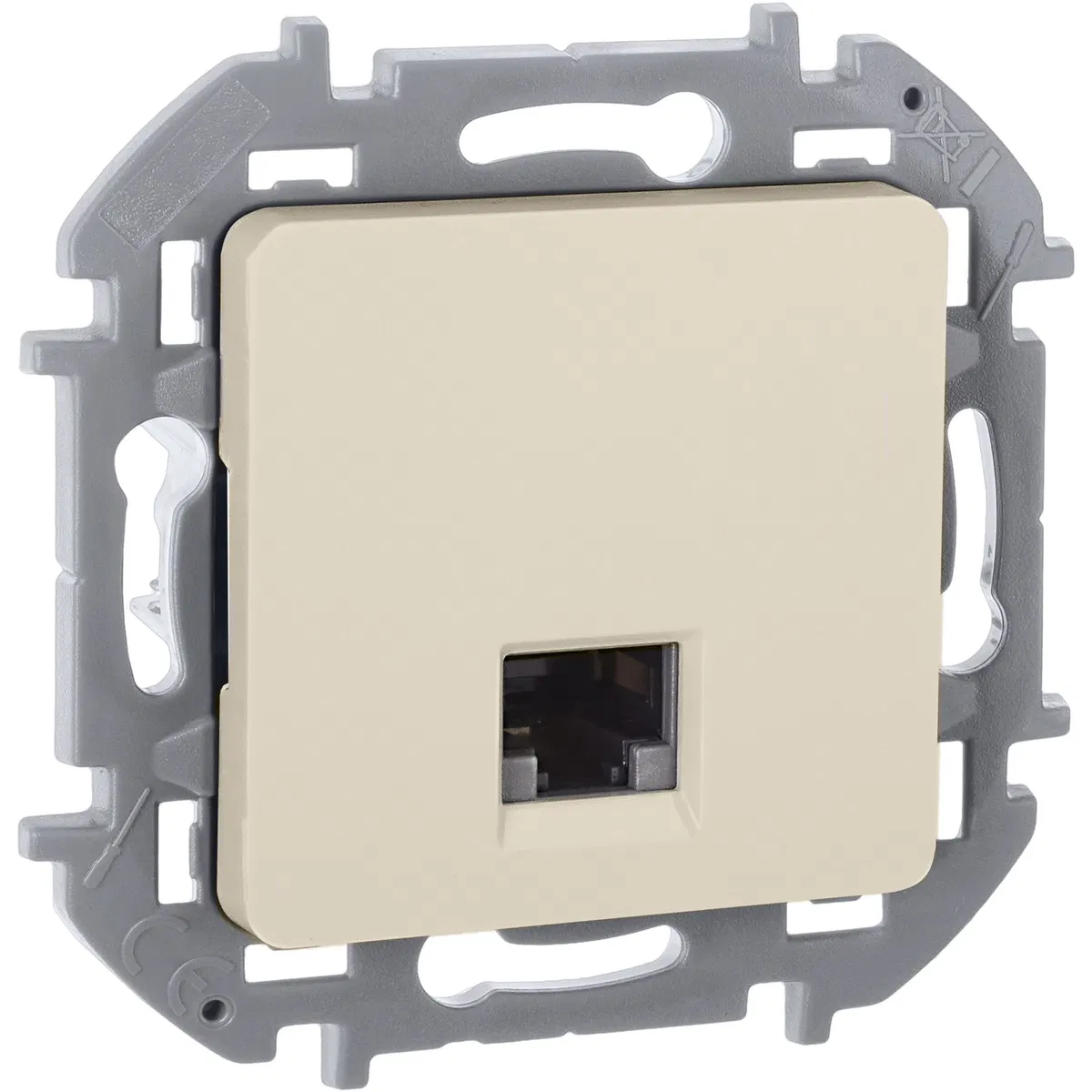 INSPIRIA Розетка компьютерная RJ45 категория 5Е UTP слоновая кость 673826 Legrand