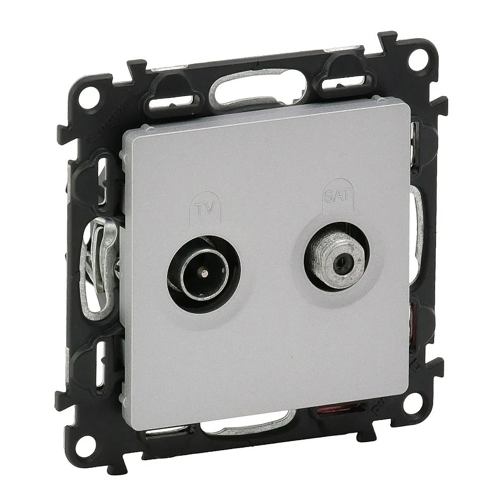 Valena LIFE.Розетка проходная TV-SAT 1,5дБ/14дБ, диапазоны 5-862МГц/950-2400 МГц.С лицевой панелью.Алюминий 753663 Legrand