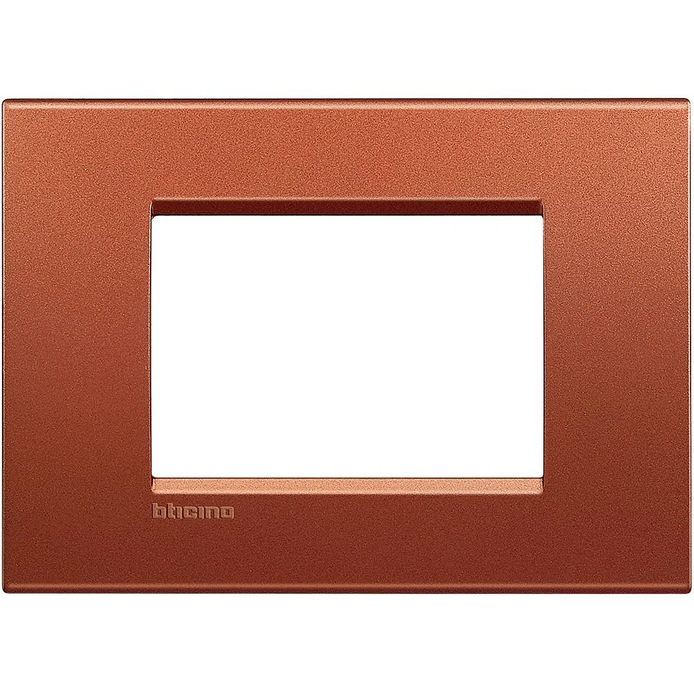 LivingLight Рамка прямоугольная, 3 модуля, цвет Красный шелк LNA4803RK Legrand