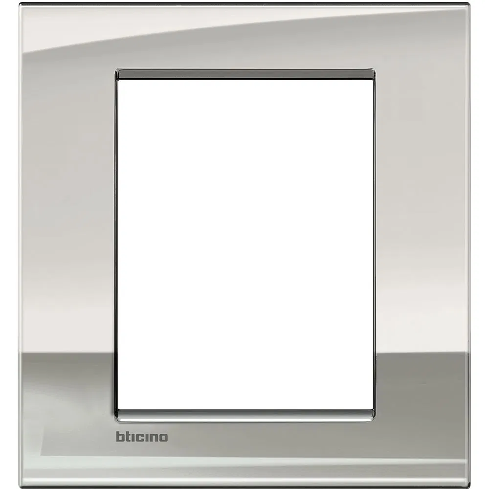 LivingLight Рамка AIR 3+3 модуля, цвет Паладий LNC4826PL Legrand