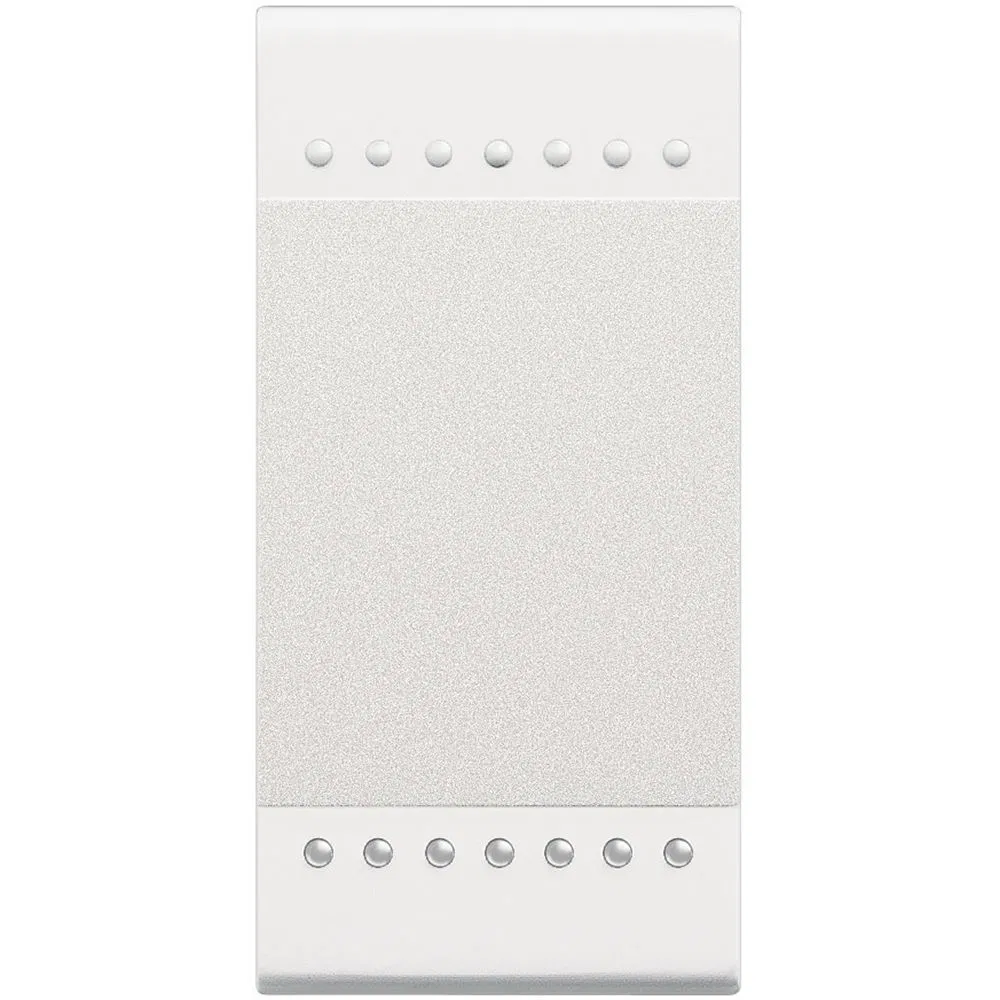 LivingLight Кнопка с винтовыми клемами, размер 1 модуль, цвет белый N4005N Legrand