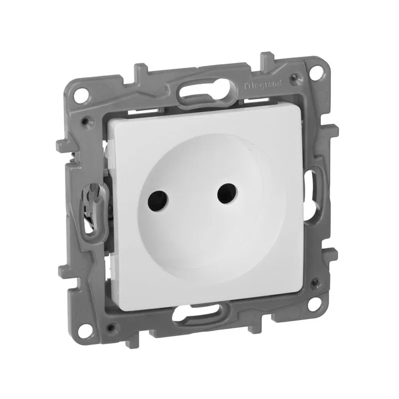 Розетка 1-м СП Etika 16А IP31 250В 2P без заземл. защ. шторки немецк. стандарт винтов. клеммы механизм бел. IEK 672234 Legrand (группа IEK)