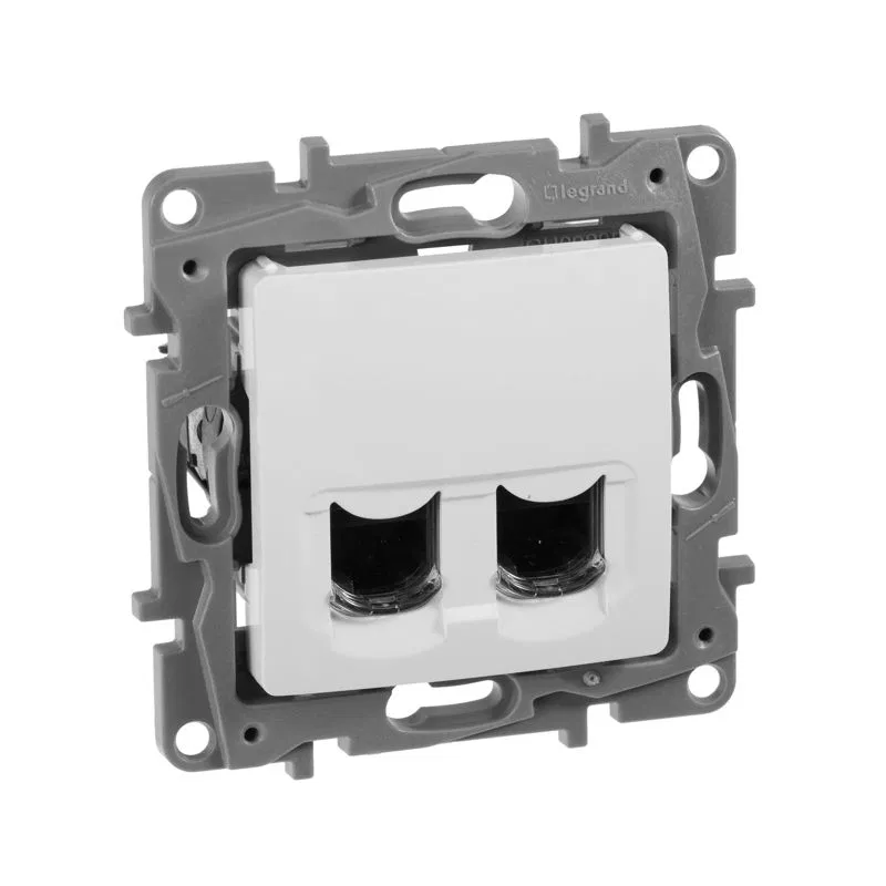 Розетка компьютерная 2-м СП Etika RJ45 кат.6 UTP механизм бел. IEK 672254 Legrand (группа IEK)