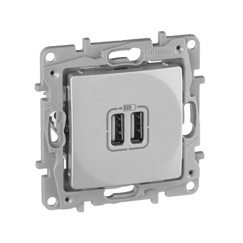 Розетка USB 2-м СП 2мод. Etika 240В/5В 2400мА механизм алюм. IEK 672494 Legrand (группа IEK)
