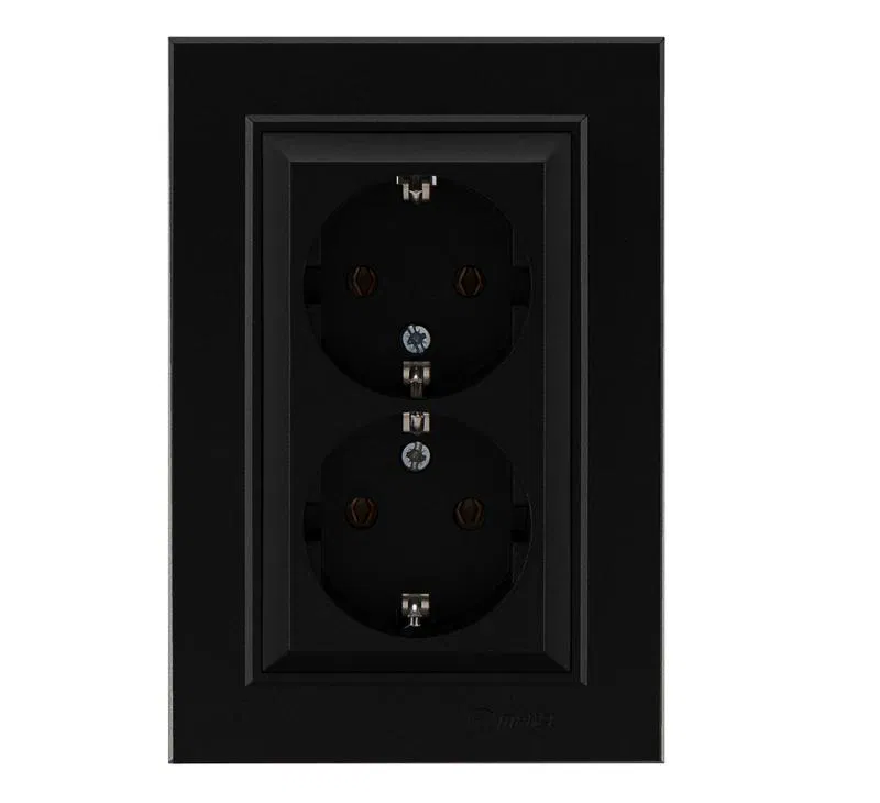 Розетка двойная с заземления Karea черн. Makel 56054082