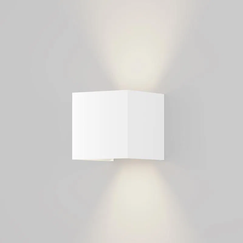 Светильник светодиодный Fulton 20Вт 3000К IP54 архитектурная подсветка Maytoni O572WL-L20W3K