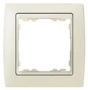 Рамка 3-м Simon82 бел. Simon 82630-30