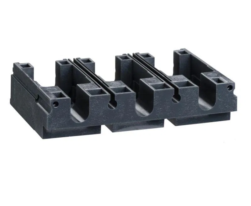 Переходник для присоед. к цоколю 3п (400/630) SE SPC-PCA3-04-06 Systeme Electric